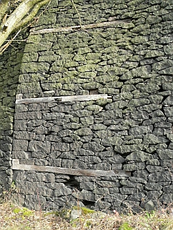 Ettringen Trockenmauer